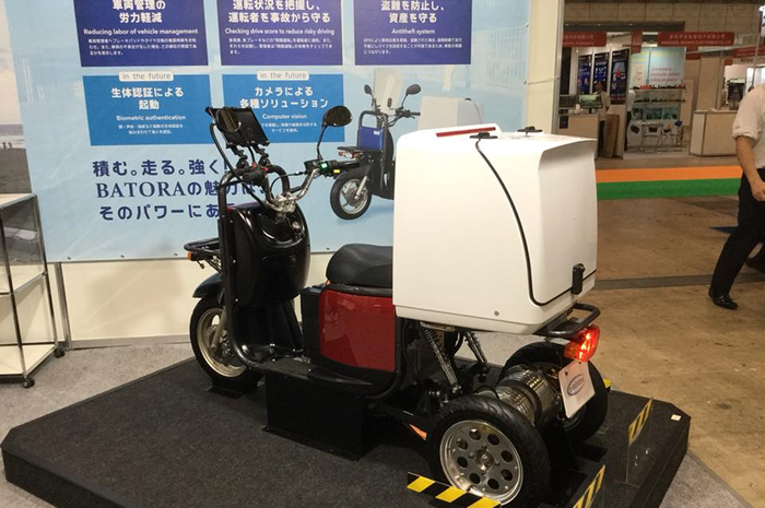 Motor listrik e-minimoto Japan
