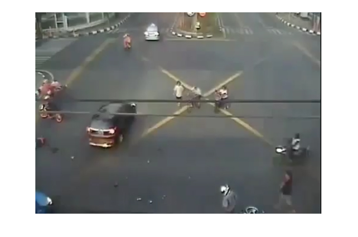 Enggak tahu aturan makan korban