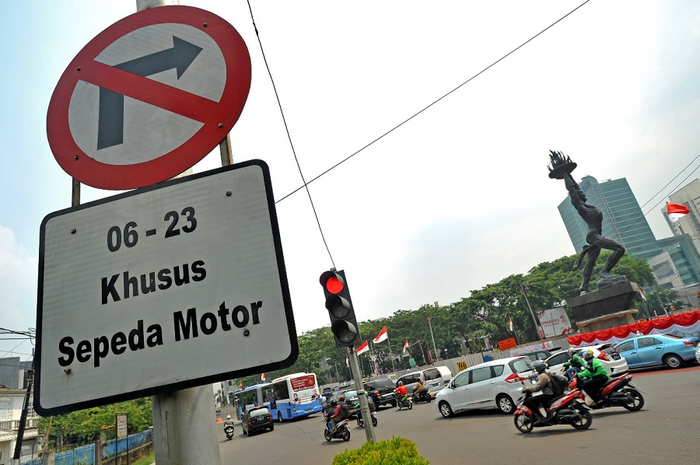 Larangan motor ke jalan protokol