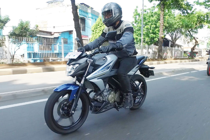 Komparasi Posisi Duduk All New Yamaha V-Ixion, Honda CB150R, Suzuki GSX-S150