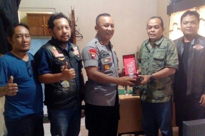 Ikatan Sport Harley Davidson (ISHD) Yogyakarta sowan saat dirgahayu Brimob ke-72