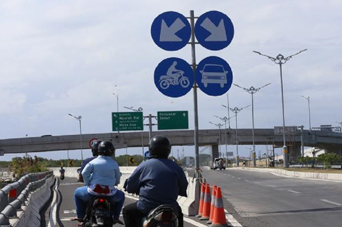 Tol Bali Mandara memiliki jalur khusus sepeda motor