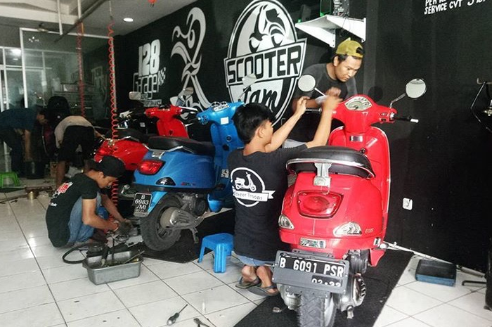 Scooter Jam memberikan promo End Year Sale untuk jasa servis