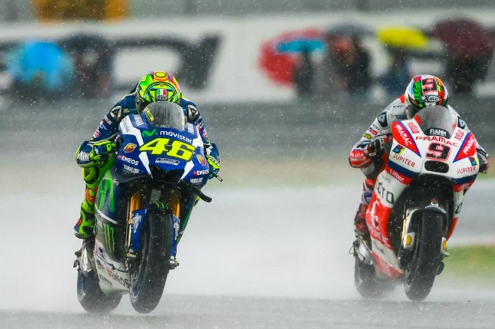 MotoGP saat hujan berlangsung.