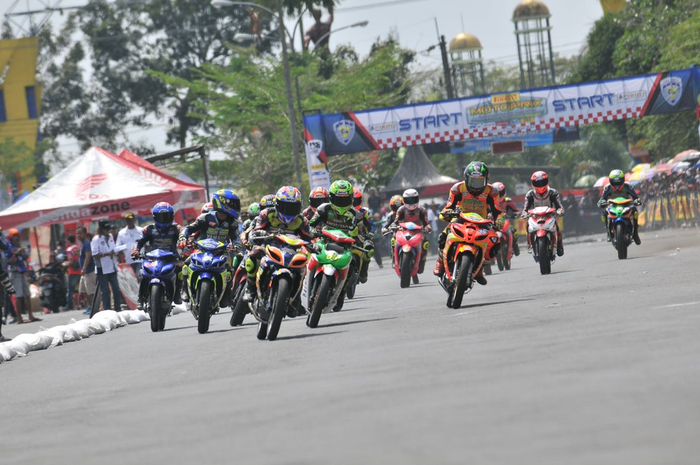 Ilustrasi balap motor