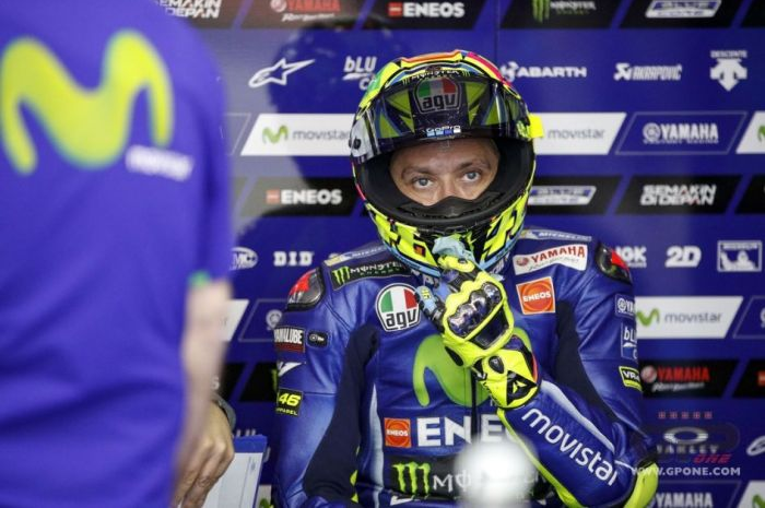 Strategi Valentino Rossi di babak latihan resmi pertama menarik dilihat. Ada yang sudah disiapkan sebelum besok ke sesi kualifikasi. 