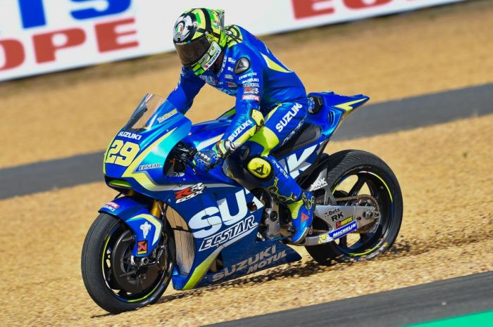 Rider tim Suzuki Andrea Iannone mulai ga pede dengan performa Suzuki MotoGP musim ini. 
