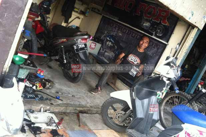 bikin jengkel. Biar enggak jengkel, pemudik yang melewati arah Bandung bisa catat bengkel A1. Bengkel A1 siap melayani 24 jam untuk bikers yang mudik Lebaran 2016