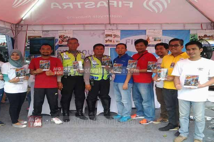 Bila perusahaan lain melakukannya dengan cara penarikan paksa kepada konusmen yang kreditnya macet, pihak FIF pakai cara yang lembut