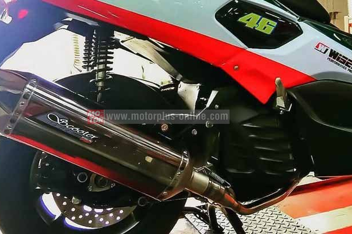 Brand knalpot Prospeed, baru mengeluarkan knalpot Scooter Series. Knalpot Prospeed Scooter Series ini untuk Yamaha NMAX. Bikin tampilan NMAX jadi makin terlihat bongsor khas big scooter.