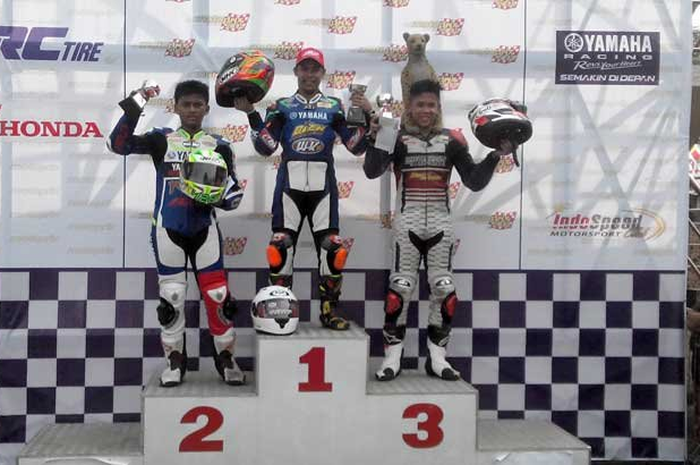 Reynaldi Pradana juara MP1 dan MP2 seri pertama Kejurnas Motorprix region 2 (Jawa) yang berlangsung di sirkuit Karting Sentul, Bogor, Jawa Barat, Minggu ini (1/3). Reynaldi yang bergabung dengan tim Yamaha Bien Racing WHK 35 NHK FDR berhasil mendomin