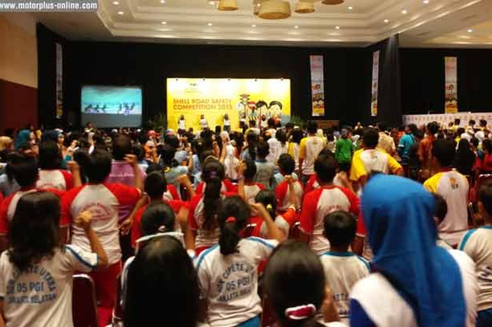 Anak-Anak Belajar Safety Riding Dari Shell Indonesia