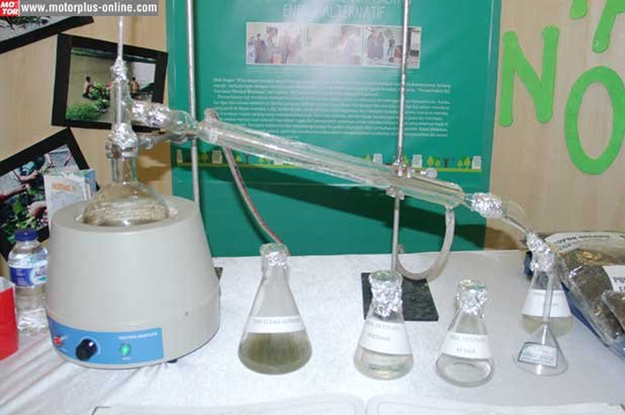Di tengah keterbatasan sumber daya alam (SDA), siswa Sekolah Menengah Atas ini malah menciptakan penemuan untuk keberlangsungan energi. Proses pembuatan yang memang sangat sederhana ini perlu dinaungi agar bermanfaat bagi masyarakat penguna.
