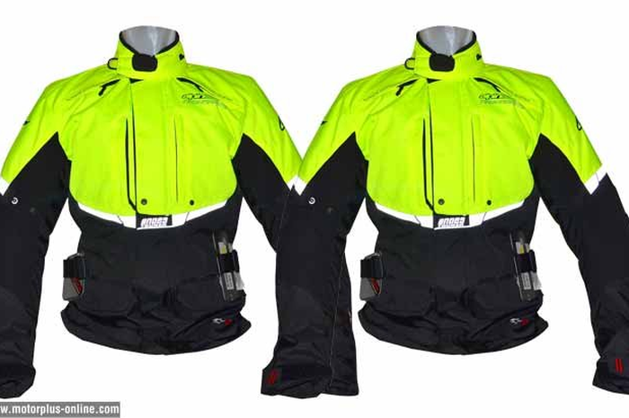 Dua tipe coba ditawarkan Alpinestars. Pertama, Andes Dry Star Jacket. Jaket ini mengunakan bahan polyester. Bahan ini dikenal enggak mudah kusut ataupun melar. Lapisan dalamnya berbahan poliemid. Pastinya sih, pas untuk perjalanan di daerah pegununga
