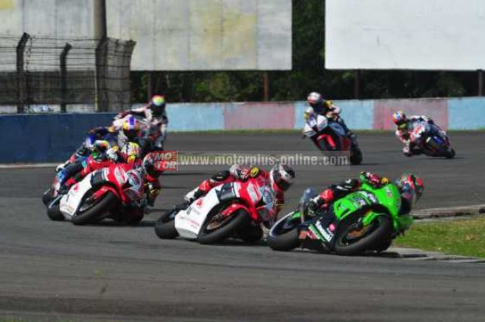 Meski Gerry Salim berhasil menjadi pemenang di Race 1 Kelas Supersport 600 cc ajang Asia Road Racing Championship seri IV di sirkuit Sentul, Bogor, Jawa Barat (6/8), namun H.A Yudhistira mampu menjadi pembalap tercepat di sirkuit sepanjang 4 km lebih