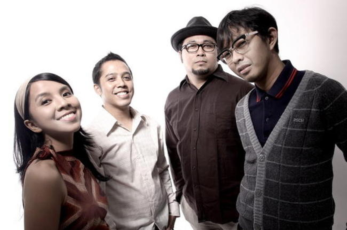 Jogja Kota Beruntung yang Dapat Konser Eksklusif dari Mocca