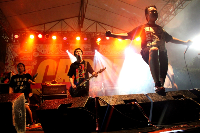 Tandai Rilis EP The Crawl Infection Lepas Video Klip Single Crawl