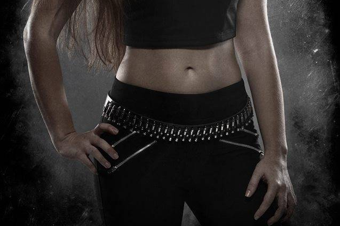 Alissa Digebet Arch Enemy The Agonist Umumkan Vokalis Baru