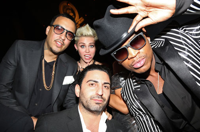 Ne Yo Sikapi Kontroversi Dengan Mendukung Penuh Miley Cyrus