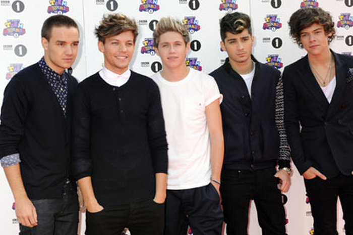 One Direction Modifikasi Mobil Seperti Mystery Machine Scooby Doo