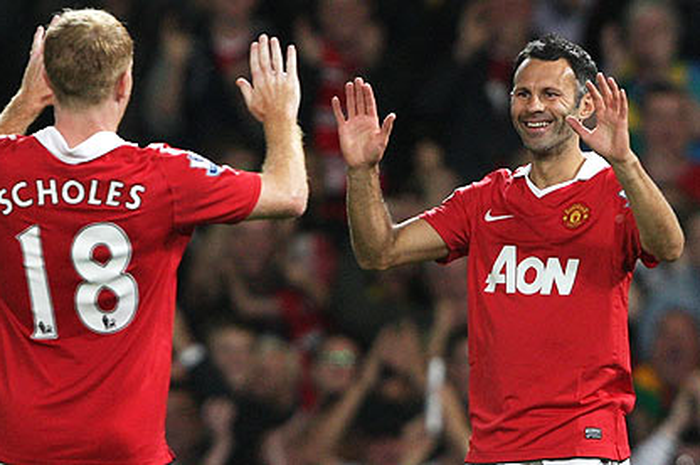 Giggs dan Scholes