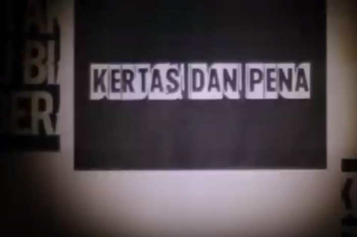 Pee Wee Gaskins - Kertas Dan Pena