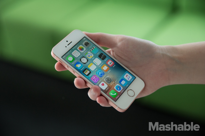 iPhone SE