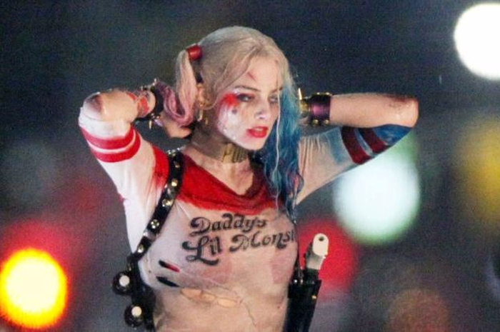 Penasaran Harley Quinn yang Jadi Primadona di Suicide Squad