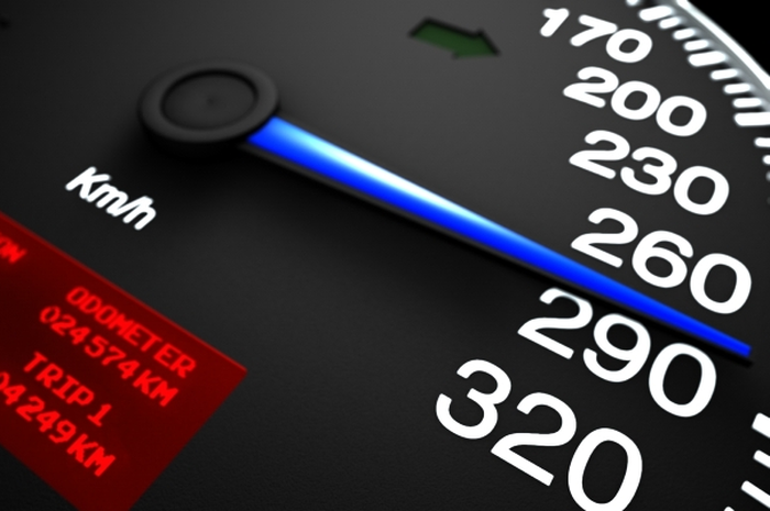 Foto Speedometer ada lambang e