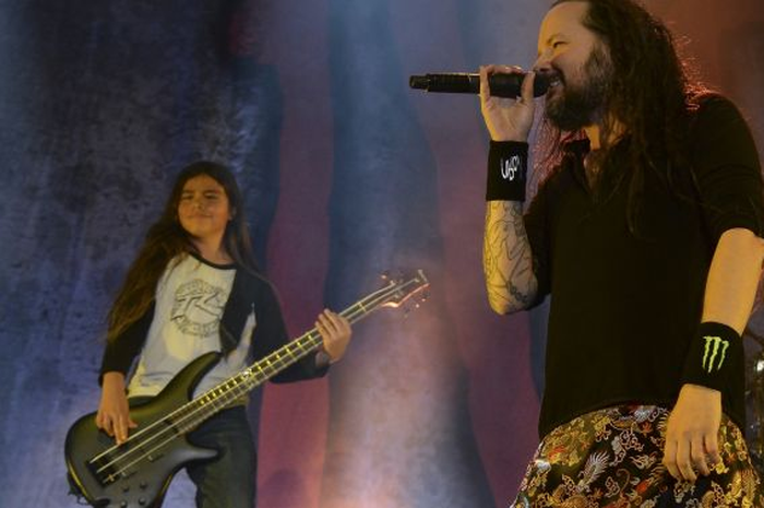 Tye dan vokalisnya KoRn!