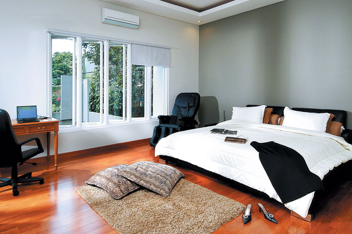 Hangat dan Nyaman di Kamar Tidur