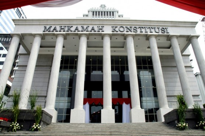 Mahkamah yang Bubrah