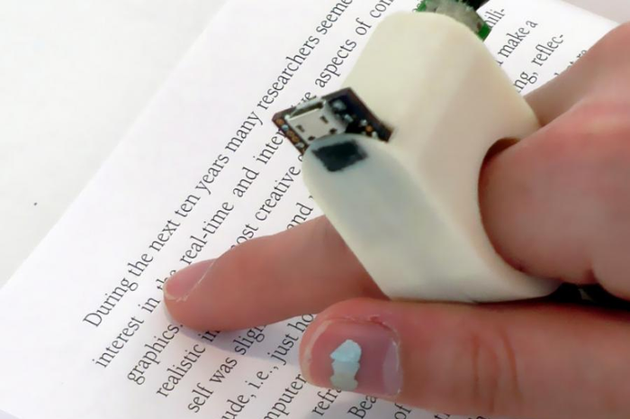 Finger Reader: Dengan Alat Ini, Kini Tuna Netra Bisa Membaca!