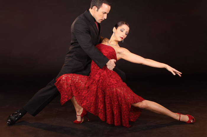 Tango yang Sensual dan Kontroversial