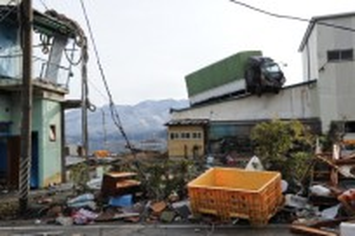 Belajar dari Ketegaran Jepang