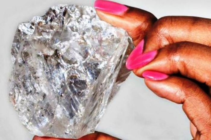 Berlian 1.111 Karat Ini Diklaim Sebagai Berlian Berkualitas Terbesar Kedua di Dunia