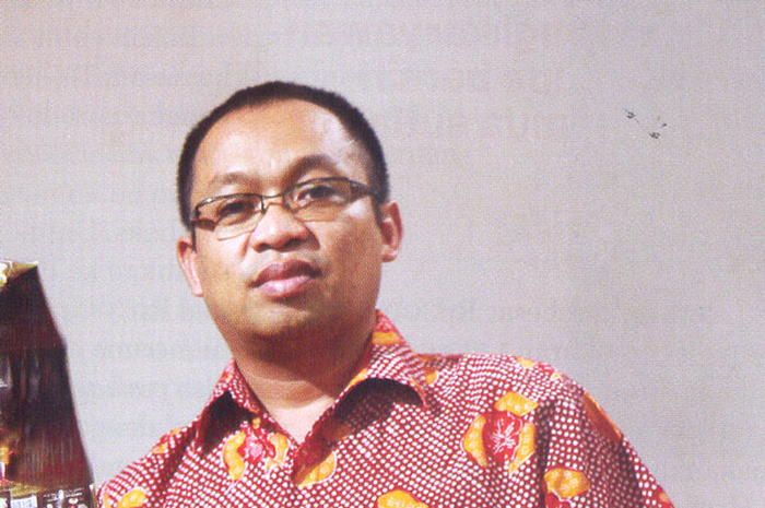 Tri Sumono: Dari Pesuruh Menjadi Bos