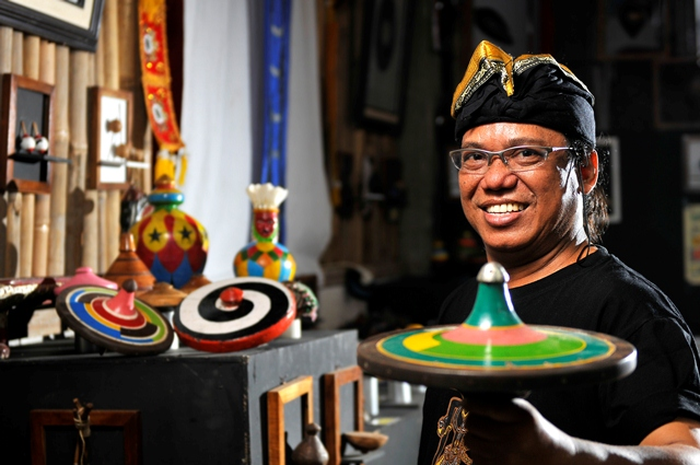 Endi Aras, Putaran Abadi Sang Gasing