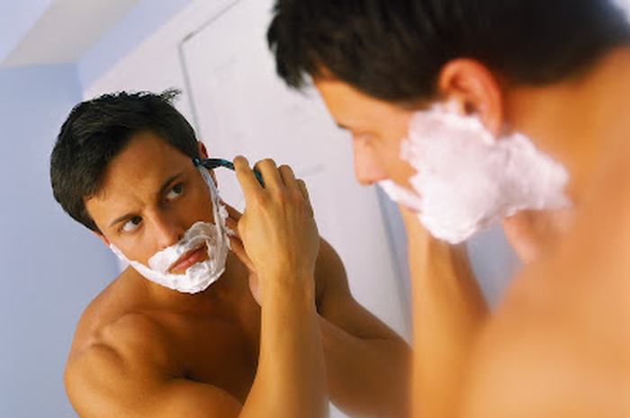 Tips Mencukur Kumis Tanpa Tergores