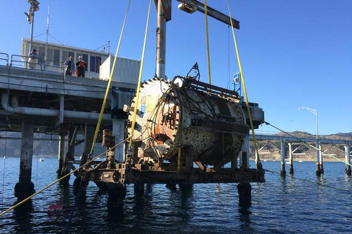 Microsoft Membangun Pusat Data di Dalam Laut