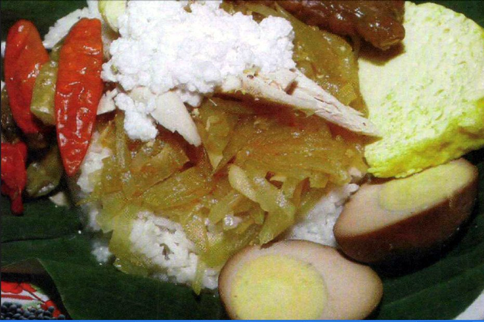 Nasi Liwet Yu Sani, Dimasak 9 Jam, 'Berani' Santan