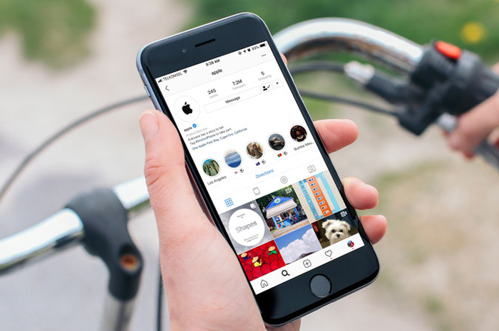 Sebagai penyuka fotografi, pasti kita senang berbagi karya visual lewat Instagram kan? Gimana ya cara akun Instagram kita bisa dapat verifikasi. 