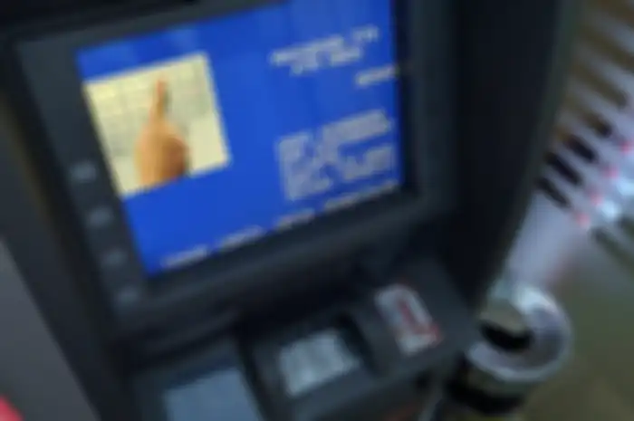 Hati-Hati akan skimmer yang dapat mengambil uang kamu di ATM
