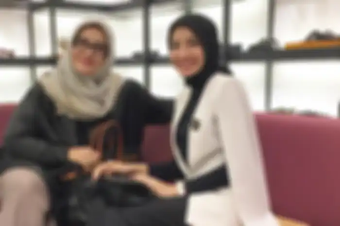 Tahu putri sulungnya mengandung setelah 10 tahun berjuang, Ibunda Zaskia Sungkar sampai lakukan hal ini saking girangnya