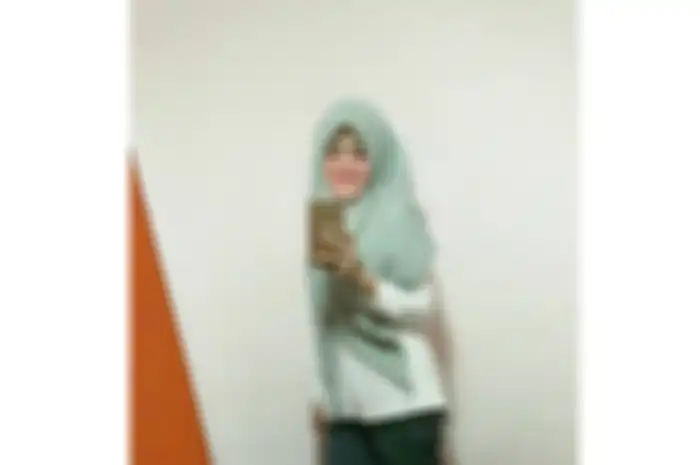 Via Vallen kala berhijab