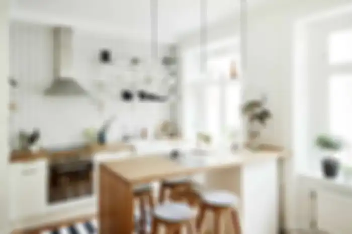 Inspirasi dapur dengan bukaan alami.