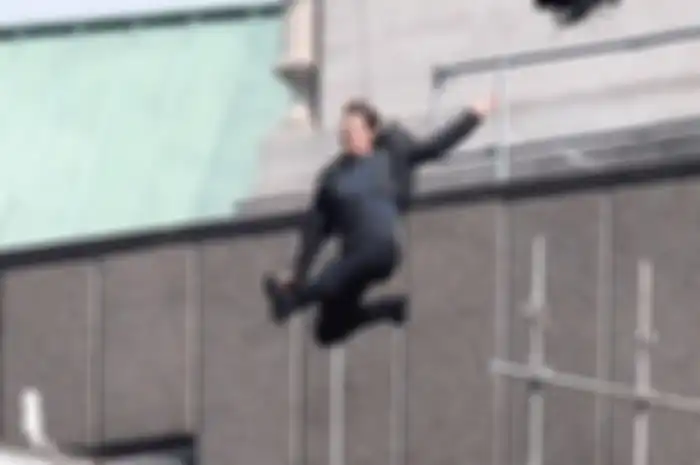 Tom Cruise