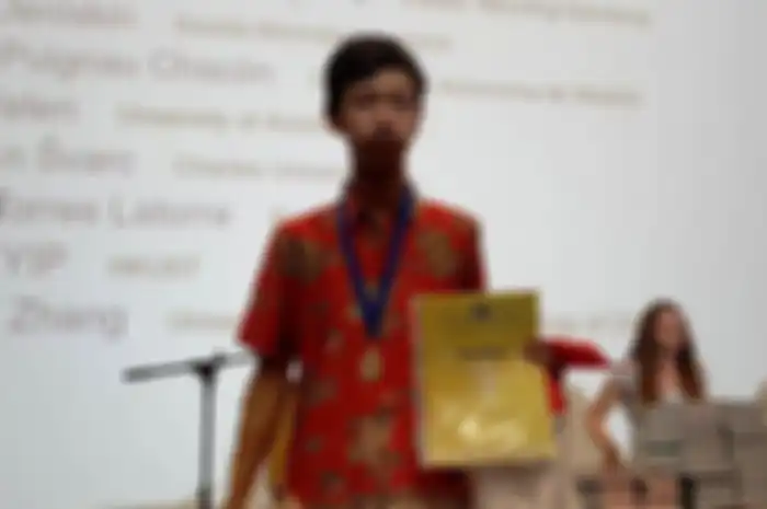 Bimo Adityarahman Wiraputra, mahasiswa ITB peraih medali emas kompetisi matematika internasional