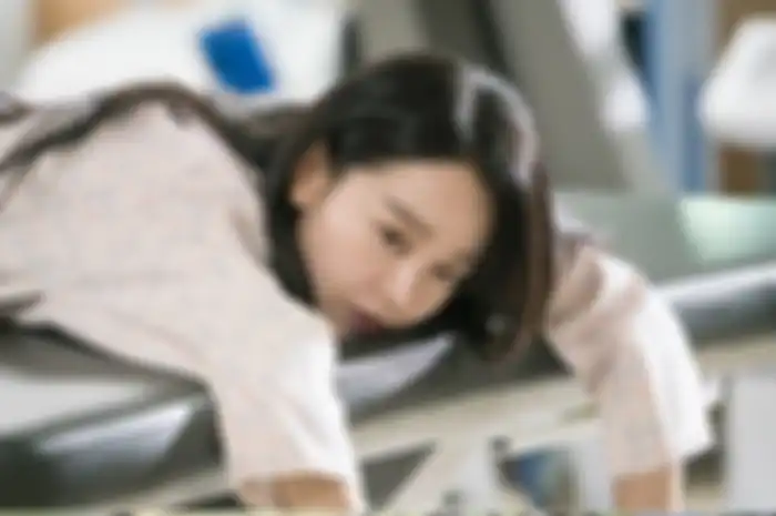 Still 17