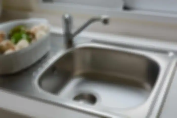 Sanitasi buruk akan bikin kotor dan bau.
